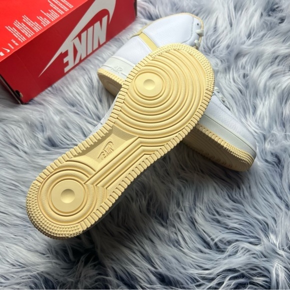 Nike Air Force 1 Sculpt - Picture 5 of 6